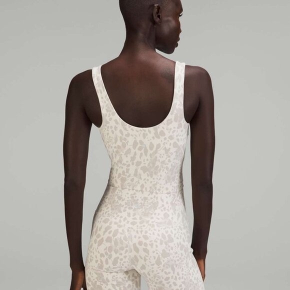 Lululemon Align Tank Top Cheetah Camo Antique White Multi - Picture 2 of 11